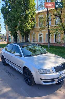 Лифтбек Skoda Superb 2004 в Одессе