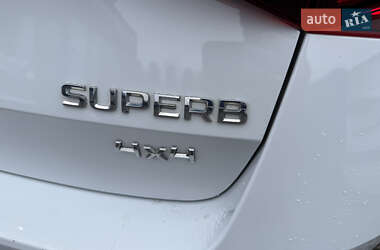 Універсал Skoda Superb 2017 в 