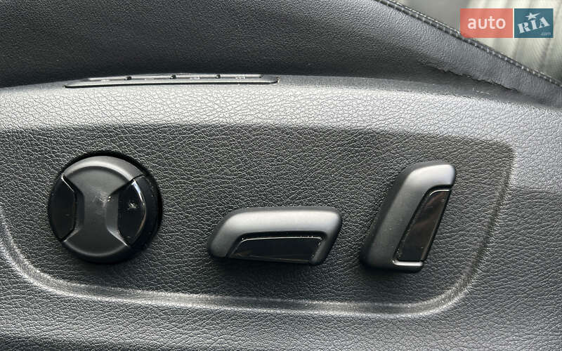 Лифтбек Skoda Superb 2018 в Львове