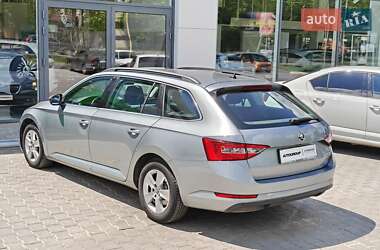 Універсал Skoda Superb 2016 в 