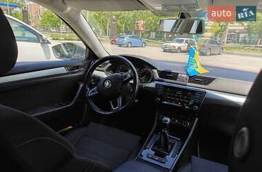 Універсал Skoda Superb 2016 в 
