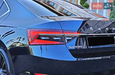 Ліфтбек Skoda Superb 2019 в 
