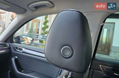 Ліфтбек Skoda Superb 2019 в 