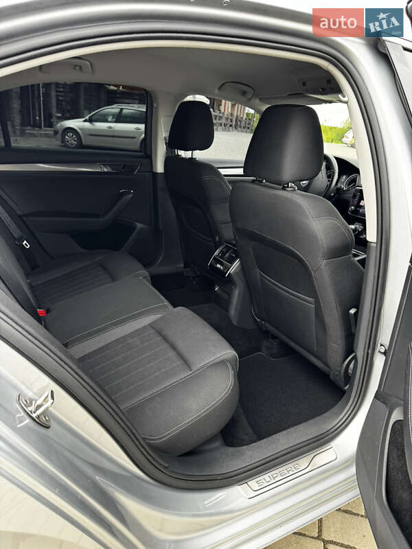 Лифтбек Skoda Superb 2020 в Ивано-Франковске