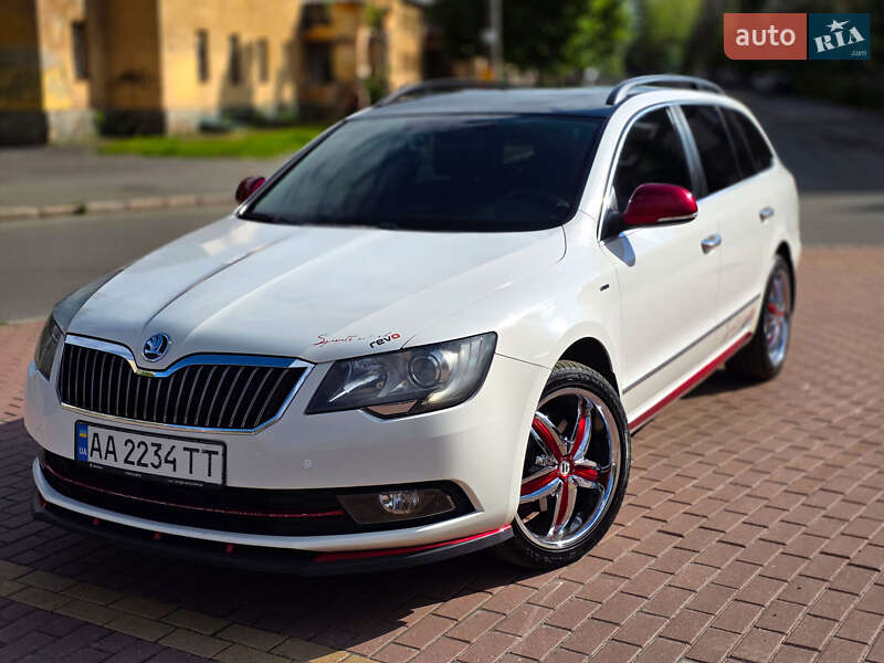 Универсал Skoda Superb 2013 в 