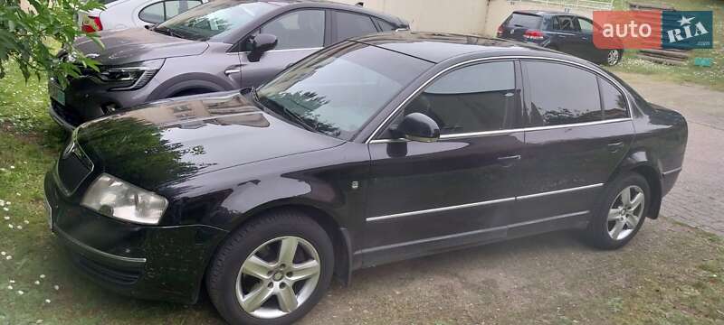 Лифтбек Skoda Superb 2006 в Киеве