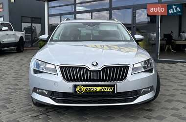 Універсал Skoda Superb 2018 в 