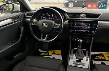Універсал Skoda Superb 2018 в 