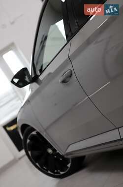 Ліфтбек Skoda Superb 2021 в 
