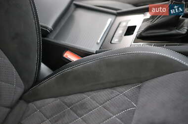 Ліфтбек Skoda Superb 2021 в 