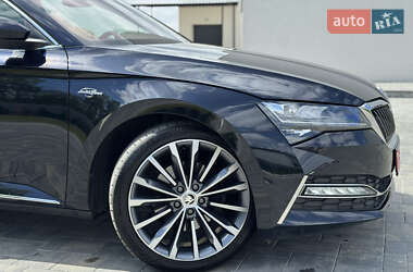 Універсал Skoda Superb 2020 в 