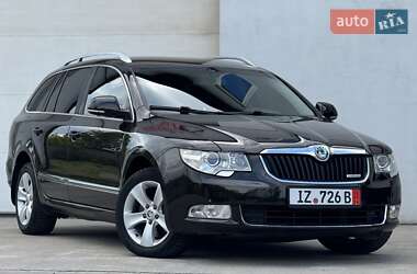 Универсал Skoda Superb 2012 в Сарнах