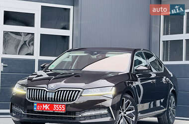Ліфтбек Skoda Superb 2020 в 