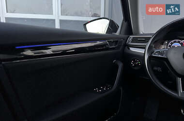 Ліфтбек Skoda Superb 2020 в 