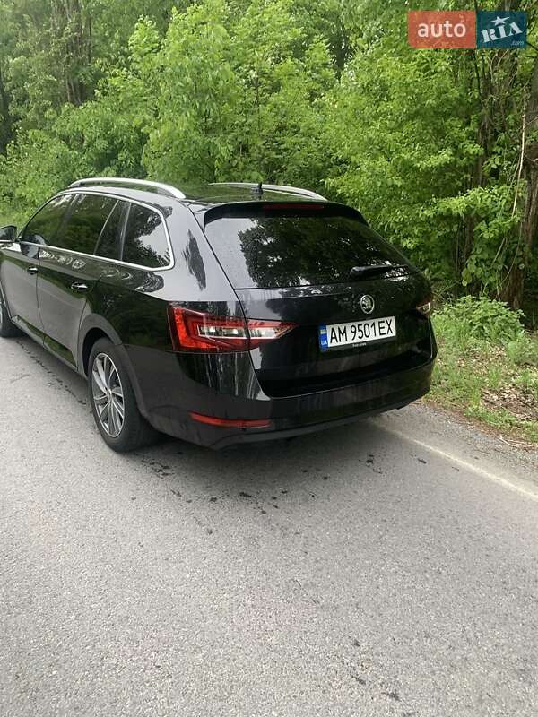 Універсал Skoda Superb 2017 в Житомирі