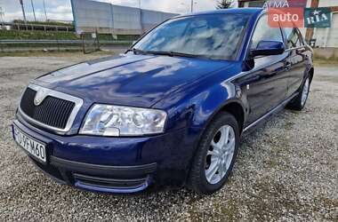 Лифтбек Skoda Superb 2003 в Ужгороде