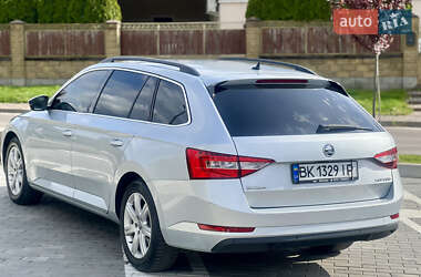 Універсал Skoda Superb 2017 в 