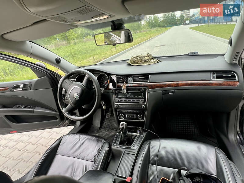 Лифтбек Skoda Superb 2009 в Львове