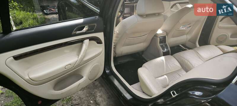 Лифтбек Skoda Superb 2004 в Черкассах