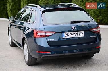 Універсал Skoda Superb 2017 в 
