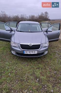 Лифтбек Skoda Superb 2008 в 