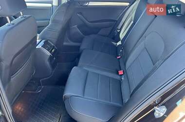 Лифтбек Skoda Superb 2018 в 