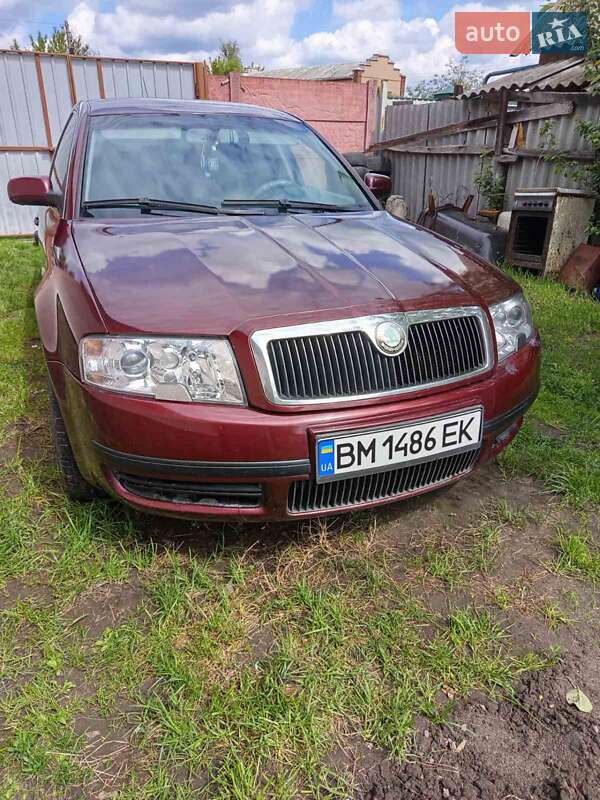 Лифтбек Skoda Superb 2002 в 