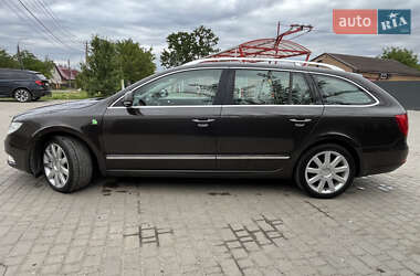 Универсал Skoda Superb 2012 в Умани