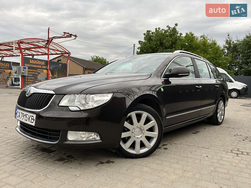 Универсал Skoda Superb 2012 в 