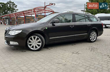 Универсал Skoda Superb 2012 в 