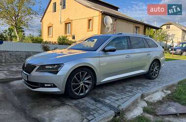 Универсал Skoda Superb 2016 в 