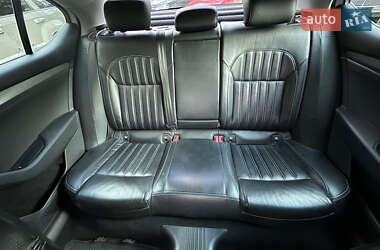Лифтбек Skoda Superb 2015 в 