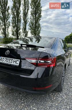 Універсал Skoda Superb 2016 в 
