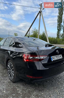Універсал Skoda Superb 2016 в 