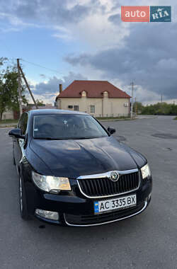 Лифтбек Skoda Superb 2010 в 