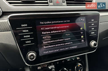 Ліфтбек Skoda Superb 2019 в 