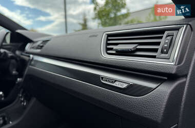 Ліфтбек Skoda Superb 2019 в 