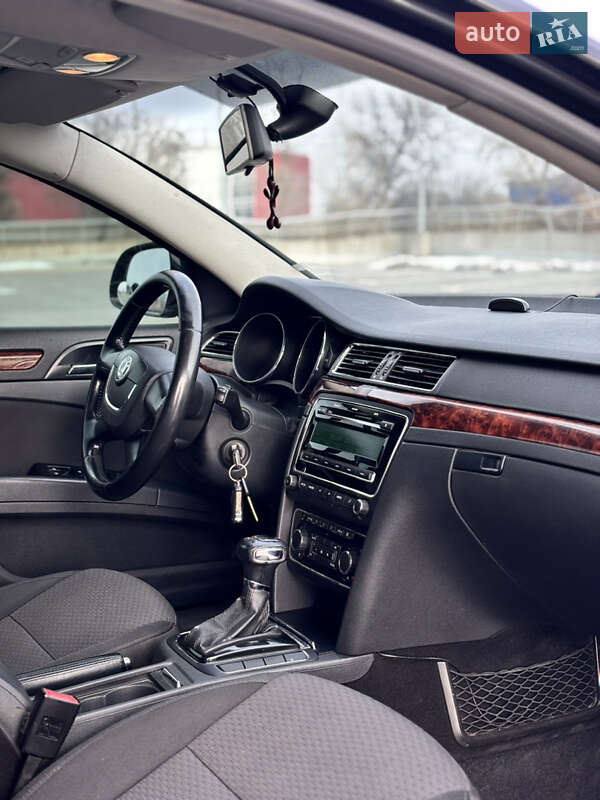 Ліфтбек Skoda Superb 2012 в Києві
