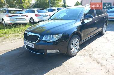 Skoda Superb 2012 Skoda Superb 2012