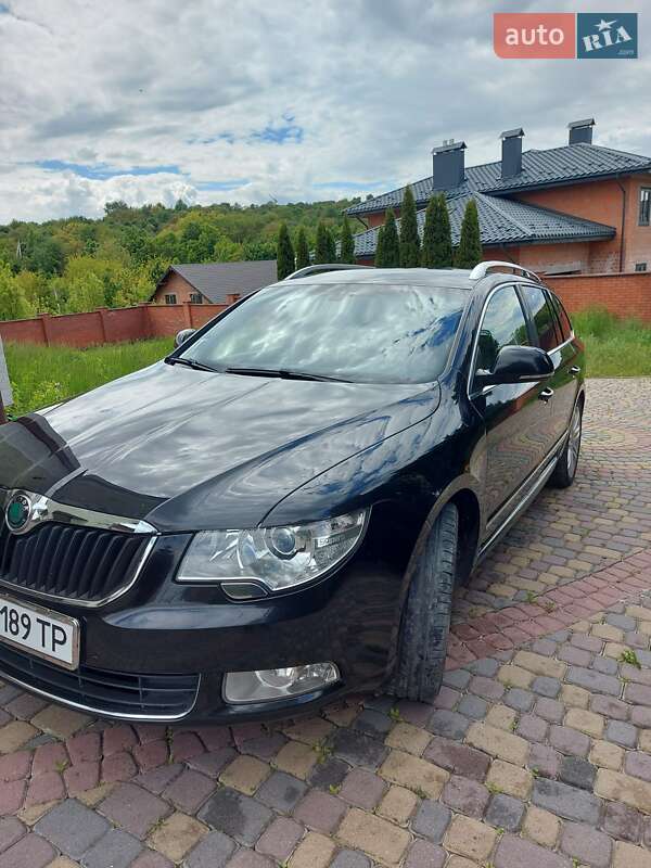 Skoda Superb 2012