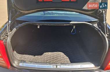Ліфтбек Skoda Superb 2004 в 