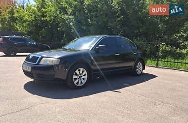 Ліфтбек Skoda Superb 2004 в 