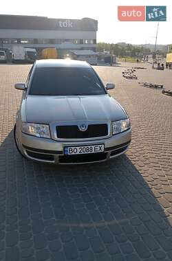 Ліфтбек Skoda Superb 2004 в Тернополі