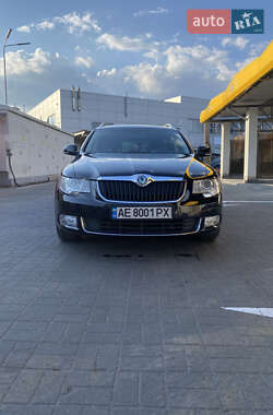 Універсал Skoda Superb 2010 в 