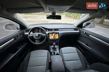 Лифтбек Skoda Superb 2008 в 