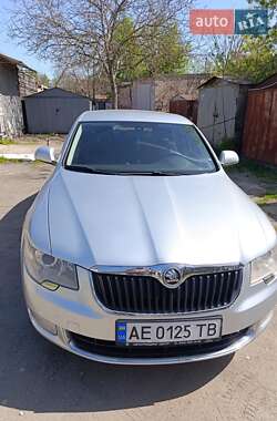 Skoda Superb 2011 Skoda Superb 2011