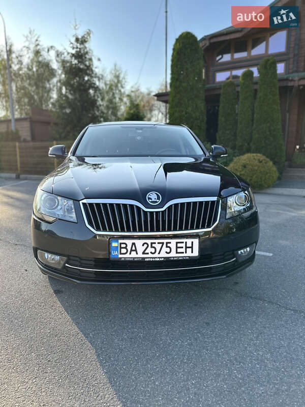 Лифтбек Skoda Superb 2013 в Александрие фото 2 Лифтбек Skoda Superb 2013 в Александрие