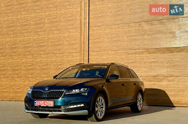 Универсал Skoda Superb 2022 в 