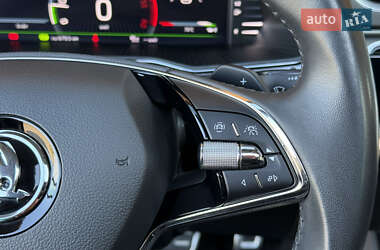 Универсал Skoda Superb 2022 в 