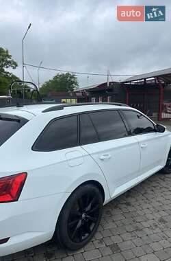 Універсал Skoda Superb 2016 в 
